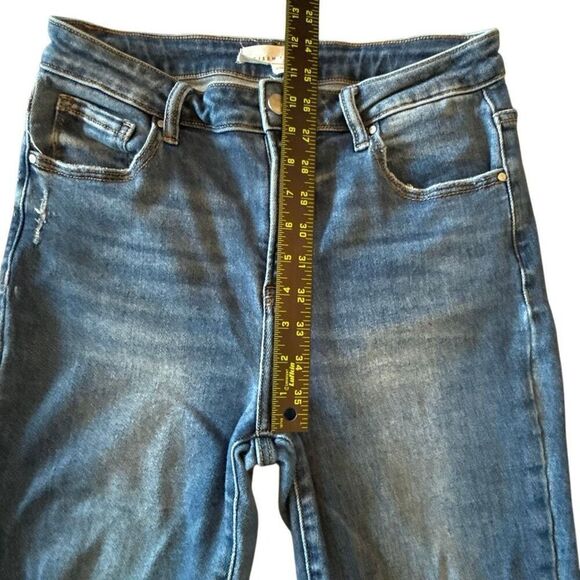 Risen High Rise Raw Frayed Hem Distressed Cropped Flare Denim Jeans Blue Sz 9/29 - Picture 7 of 7